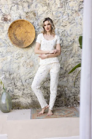 Pijama damă Loreta – tricou cu mâneci scurte și pantaloni lungi